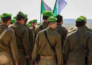 שוחררו 4 הלוחמים שנעצרו וטענו שהמבוקש העליל עליהם שתקפו אותו