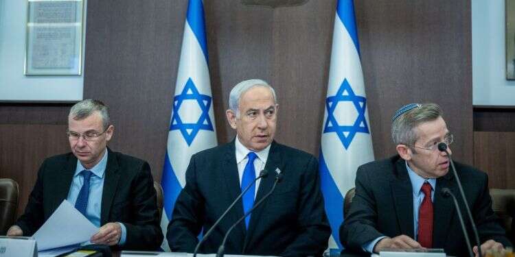 החרדים והיועמ"שית התנגדו להגדרת הציונות כערך מכריע – והנוסח ישונה