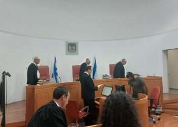 שופטי בג"ץ הקשו על נציג המדינה בדיון על חאן אל אחמר: "כמה זמן? 50 שנה?"