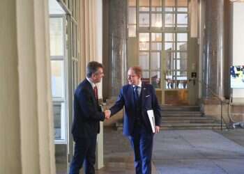 "הזדמנות אדירה לישראל": שר החוץ כהן בביקור הראשון בשוודיה מאז 2001