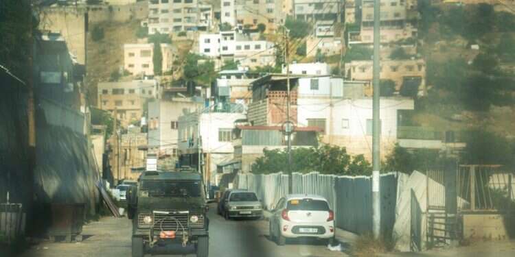 כוחות צה ללא התנגדות: צה"ל עצר את חוליית המחבלים שביצעו את הפיגוע בחווארה