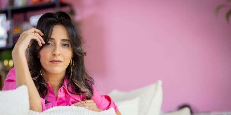 "פתאום ארץ נהדרת הייתה אצלי בבית": פרלה דנוך כבר לא רק כוכבת רשת 