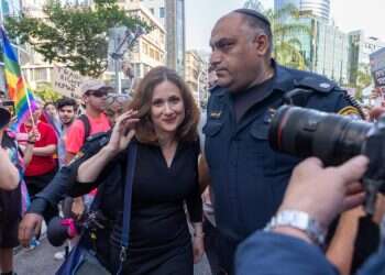 ״לא רוצה שזה יקרה גם בישראל״: אביגיל שרייר מזהירה מפני ״אופנת הטרנסג׳נדרים הצעירים״