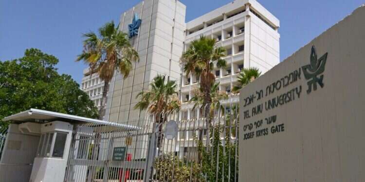 אוניברסיטת תל אביב. צילום: שאטרסטוק בנציבות החליטו לא לסרבל את העברית, באוניברסיטאות הודיעו שיפנו לכולם ולכולן