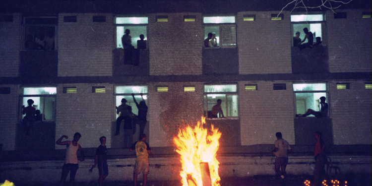 מהמסורת המפוארת לוונדליזם הפראי: סיפורה המוזר של המדרשיה בפרדס חנה