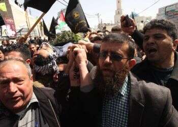 מטחי רקטות לעוטף עזה, פצוע קשה בשדרות. צה"ל תקף ברצועה