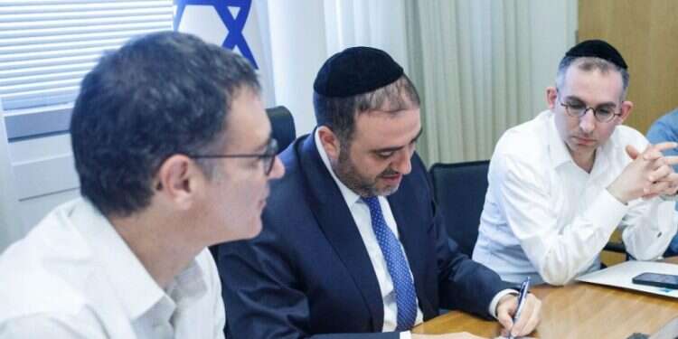 רפורמת הבריאות יוצאת לדרך: "צעד שיעודד תחרות וישמור על איתנות מערכת הבריאות"