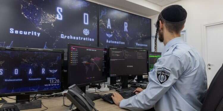 "האדמו"ר אמר ששירות בארגון בטחוני הוא הדבר הכי טוב"