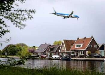 מה קורה כשנותנים לאנשים שמעולם לא עברו הכשרה להטיס מטוס? יצאנו לבדוק