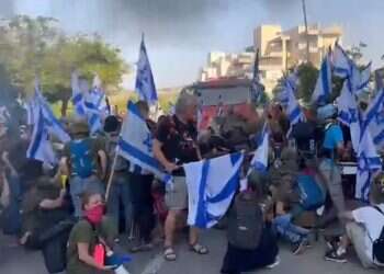 יריב לוין מאשים: היועצת המשפטית לממשלה מאפשרת להפקרות להשתולל