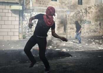 "ראינו נערים מפזרים חומר, מדליקים אש ובורחים": גוברות ההתנכלויות ליהודים באבו־תור