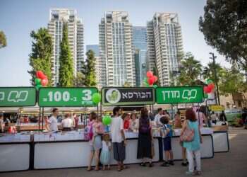 שווים קנייה: ההמלצות של מבקרי הספרים  לשבוע הספר