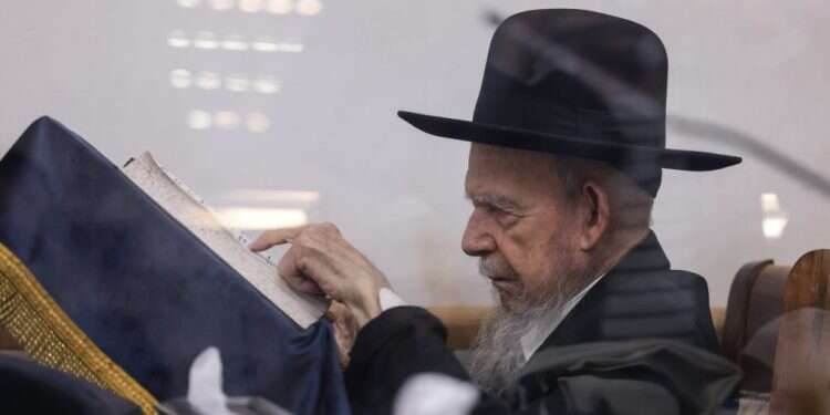 שנות לימוד וחינוך. הרב אדלשטיין. צילום: דוד כהן, פלאש 90