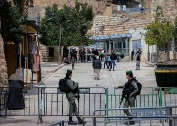 כוחות מג"ב ליד מערת המכפלה בחברון. צילום: וויסאם חשלמון, פלאש 90