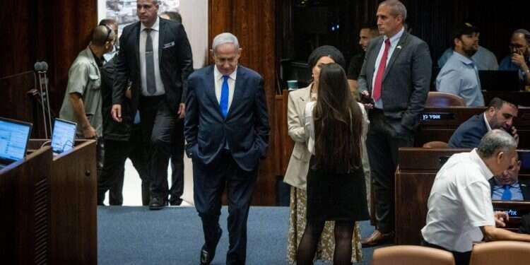 נתניהו בכנסת, השבוע. צילום: אורן בן חקון, פלאש 90 המתח בין נתניהו ללוין: המצב יתבהר אחרי ההצבעה החשאית