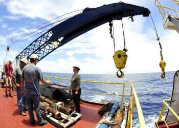 קבוצת מדענים הצליחה לחדור אל מעטפת כדור הארץ