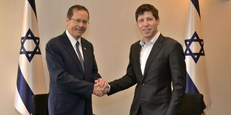 "כמו לפתח נשק גרעיני": נשיא המדינה נפגש עם מייסד חברת OpenAI