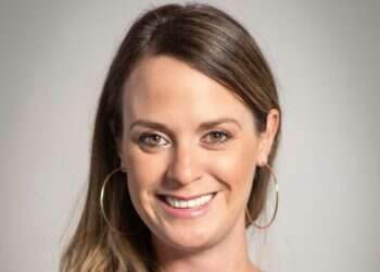 הסינגלים החדשים של אורית איזק מנוגדים אחד לשני ומעוררים ציפייה