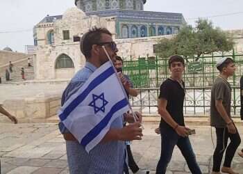 מניף הדגל עתר לבן-גביר על הרחקתו מהר הבית