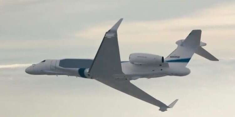 צפו: המטוס שישנה את תמונת המודיעין בדרך לתקיפה באיראן