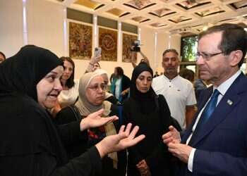 "בלוד, אין יום שישי שאין בו רצח. מטווח אפס ירה בבת שלי שישה כדורים"