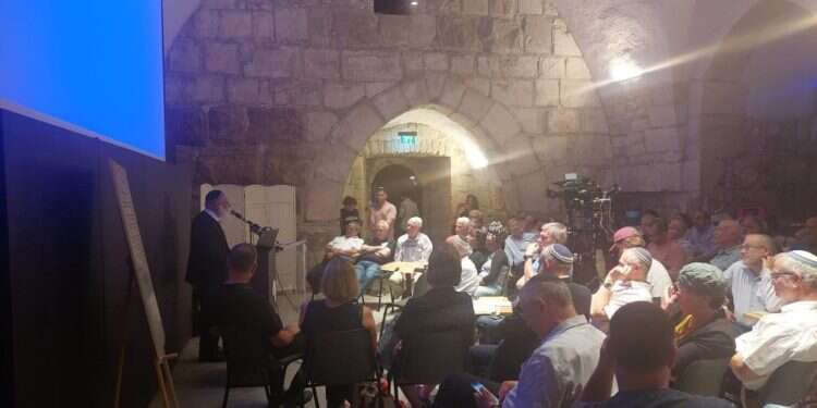 האירוע במוזיאון מגדל דוד. צילום: שלמה פיוטרקובסקי יוזמת "בראשית" לשיח והסכמות חוקתיות הושקה במגדל דוד