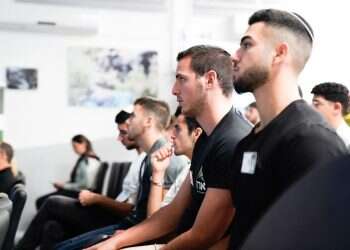 תואר ראשון ואימוני לוחמה מגוונים: מסלול הפיקוד הקרבי החדש בצה"ל