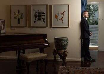 שגריר בריטניה בישראל: "מעולם לא היו לנו אשליות בנוגע לאיראן"