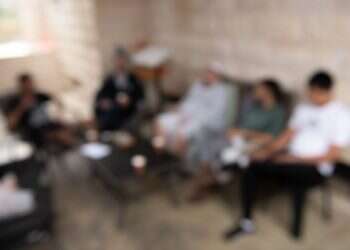 "הם יצעקו הכי חזק בכנסים של 'יהדות התורה' אבל לא תהיה להם בעיה לאכול שרימפס ביום כיפור"