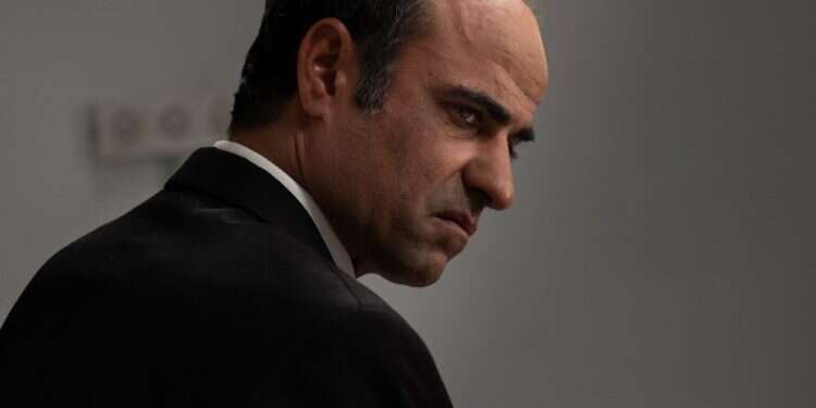 המשבר הכי גדול עבור היוצרים של "אלף" היה בשאלה איך לסיים את הסדרה