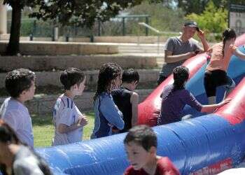 משרד החינוך יפעיל מסגרות בחופשת הפסח ל-16 אלף תלמידים מפונים