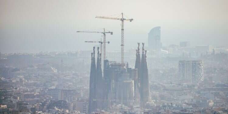 גאודי יבנה גורד שחקים בלב מנהטן ובתמורה תמומן השלמת בנייתה של הכנסייה שלו. ה