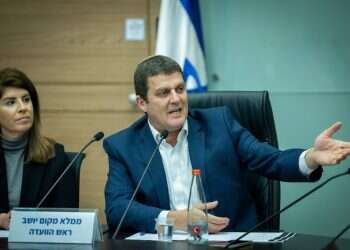 "אתם נורמליים?": דיון סוער בוועדה על הצעת החוק של ח"כ עמית הלוי