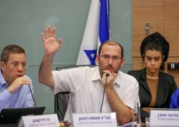 רוטמן בוועדת החוקה, היום. צילום: נועם מושקוביץ, דוברות הכנסת לאחר מרתון הצבעות: צמצום עילת הסבירות עבר בוועדת החוקה