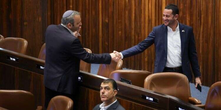 "שותפות בין הקואליציה והאופוזיציה": חוק היישובים הקהילתיים עבר בכנסת