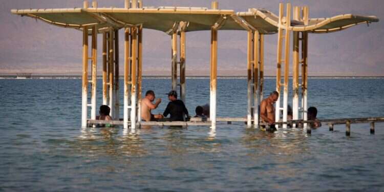 צילום: גרשון אלינסון פלאש 90 עלייה משמעותית בטמפרטורת ועומסי חום: תחזית מזג האוויר