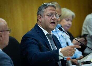 רגב קראה לפיטורי היועמ"שית – נתניהו היסה אותה