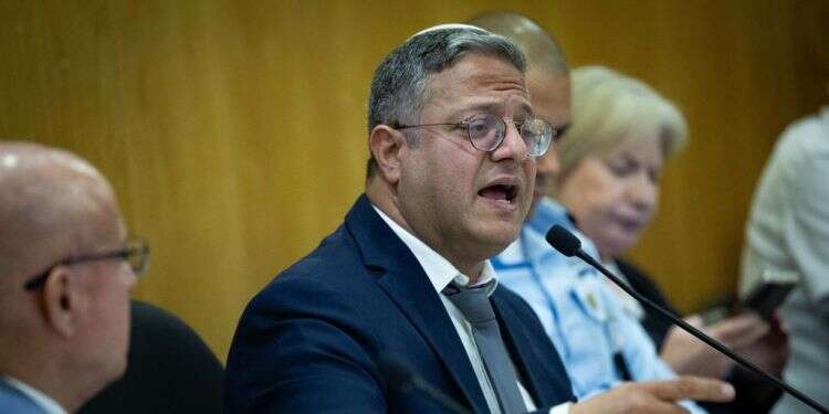 רגב קראה לפיטורי היועמ"שית – נתניהו היסה אותה