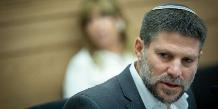 "מלינובסקי גסת הרוח היא פרצופה האמיתי של האופוזיציה הזו למדינה"