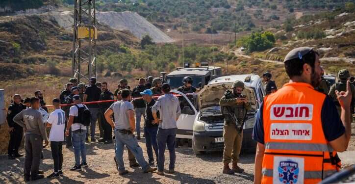 יהודי נרצח בפיגוע ירי ליד קדומים