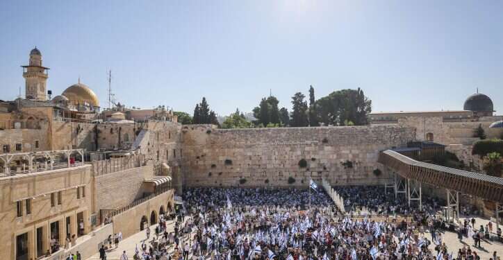 עצרת  עצרת התפילה בכותל: חייבים לחשוב על היום שאחרי