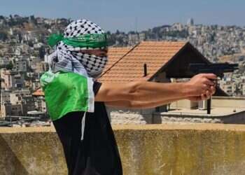 כתב אישום: ערבים מנצרת תמכו בחמאס וייצרו בקבוקי תבערה