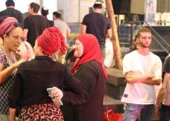 הקשר שנשמר בין חרדים לשעבר ומשפחותיהם מוכיח: יש פתרונות להכל