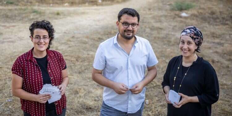 מימין לשמאל: אילה אלבאז, יגאל יוסיאן וחרות לוביץ. צילום: יונתן זינדל, פלאש 90