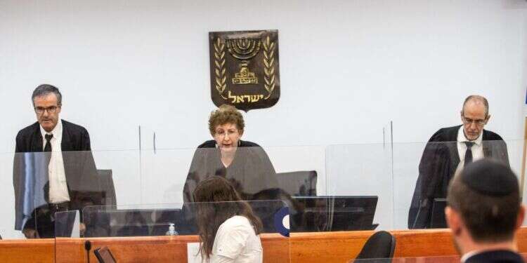 השופטים במשפט נתניהו. צילום: אורן בן חקון עו"ד חדד תוקף את התביעה: "מטרידים עד שבא להגיד אמת"