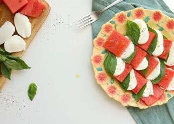 לא רק לקינוח: מתכונים מרעננים לקיץ עם אבטיח