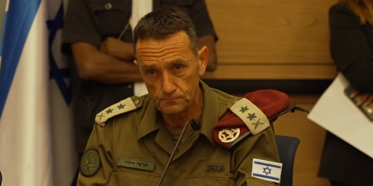 צפו | הרמטכ"ל בוועדת חו"ב: "מי שקורא לאי התייצבות פוגע בביטחון צה"ל"