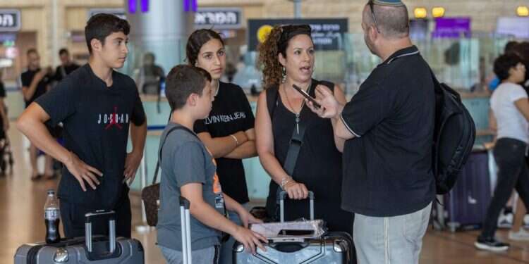 מירית וילדיה. צילום: יוסי אלוני "אני נגד הרפורמה אבל לא בעד הבלאגן שפוגע בתושבים"