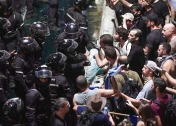 הקב"ט שירה באוויר מול מפגיני הימין והנהג הדורס יובאו להארכת מעצר