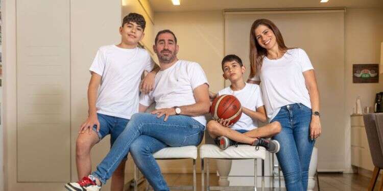 משפחת קלפנר, כפר גנים, פתח־תקווה. צילום: יוסי אלוני